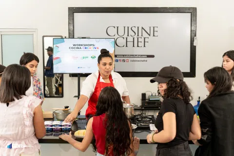 Creative Cooking Workshop 07 – 08-08-23 – photo 11 of 217