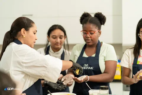 Creative Cooking Workshop 09 – 10-08-23 – photo 37 of 155