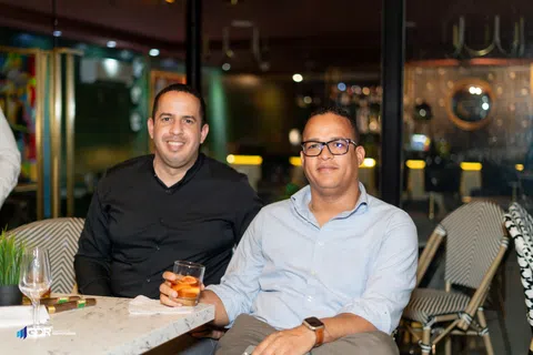 Cigarro & Ron (Velu) – 11-04-24 – foto 49 de 265