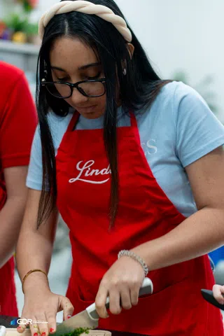 Teen chef – 02-08-24 – foto 10 de 127