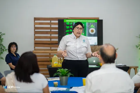 Taller de seguridad de alimentos – 28-01-25 – foto 41 de 91